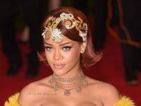 Rihanna a devenit cea mai bogată cântăreață din lume. Ce avere are vedeta