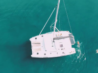 Vacanțele pe iaht, tot mai populare printre români. Cât costă un astfel de sejur