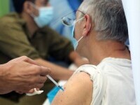 Vaccinarea anti-COVID-19 va deveni obligatorie pentru persoanele peste 60 de ani, în Grecia