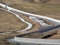 VIDEO. Turcia construieşte un zid de 295 de kilometri împotriva refugiaţilor din Afganistan