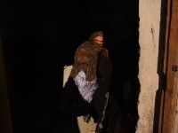 Caz șocant în Afganistan. Talibanii au bătut de trei ori la ușa unei femei. A patra oară au ucis-o