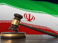 Iranul aplică legea talionului. Trei oameni, printre care o femeie, condamnați să-şi piardă un ochi