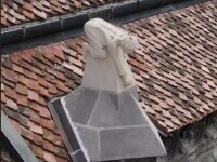 Legendele din jurul statuii copilului de pe Biserica Neagră din Brașov. VIDEO
