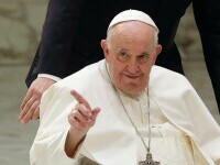 Papa Francisc și-a ales un asistent medical personal. Cine este acesta