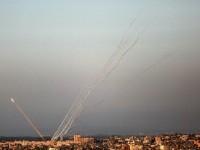 VIDEO Raiduri în Gaza şi sirene de avertizare în sudul Israelului, după intrarea în vigoare a armistiţiului