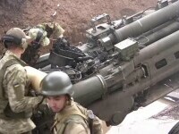 Ucrainenii încearcă să țină pe loc forțele invadatoare cu ajutorul obuzierelor americane M777, în Harkov
