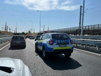 Carambol cu șase mașini pe Autostrada Soarelui. Trei persoane sunt rănite