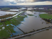 Cod galben de inundaţii pe râuri din toată țara. Ce zone vor fi afectate