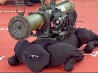”Câinele-robot de luptă”, armă de ultimă generație prezentată de Kremlin, e de fapt o jucărie care se vinde și în România