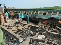 accident tren Pakistan