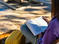 EFE, despre măsurile de austeritate: România, ţara din UE unde se citeşte cel mai puţin, creşte TVA-ul pentru cărţi la 11%