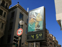 Două destinații turistice iubite de români, lovite de un val puternic de caniculă. ”Alertă roșie” în Portugalia și Spania