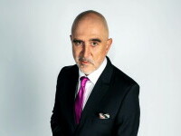 Răzvan Exarhu este roast master-ul show-ului „La bine și la roast”, care va avea premiera în curând la PRO TV și pe VOYO