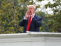 Trump vrea excluderea imigranţilor ilegali din recensământ şi redesenarea hărţii electorale înainte de alegerile din 2026
