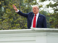Donald Trump s-a răzgândit. Se va întâlni cu Putin şi fără ca liderul de la Kremlin să promită că va discuta cu Zelenski