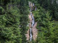 Cascada Cailor, comoara ascunsă a Maramureșului. Cum ajungi, drumeții, peisaje și istorie