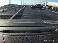 Manevră sinucigașă pe A1. Șofer de 64 de ani, lovit în plin după ce a întors brusc pe autostradă