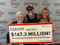 Un bărbat din SUA a câștigat 167,3 milioane de dolari la loto, iar a doua zi a fost arestat. De ce este acuzat individul