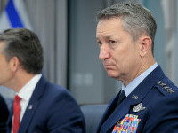 Liderii militari ai NATO se reunesc miercuri pentru a discuta situația din Ucraina-surse