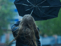 ANM a emis o avertizare de Cod galben în mai multe zone ale țării. Pericol de grindină și vânt puternic