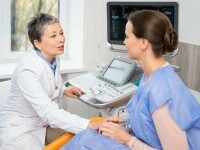 Un test de sânge poate detecta cea mai cruntă boală a femeilor, în stadii incipiente. Descoperirea ar putea salva vieți