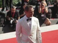 Atmosferă incendiară la festivalul de Film de la Veneția. Jude Law joacă în „Magul de la Kremlin”, despre Vladimir Putin