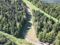 Unde ne putem distra la munte și în afara sezonului de iarnă. La Predeal a fost inaugurat un roller coaster montan