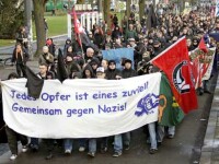 Confruntari violente la Berlin, intre politie si activistii de stanga