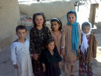 Copii afgani