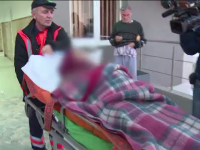 Femeia din Dambovita sfasiata de caini, dusa la un spital din Capitala. Politia cauta vinovatul