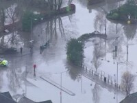 60.000 de locuinte fara curent electric, dupa furtuna care a provocat inundatii grave in Anglia si Scotia