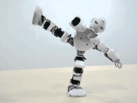 Robotul Alpha UBtech