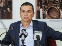 Premierul Sorin Grindeanu, alaturi de ministrul Justitiei: 