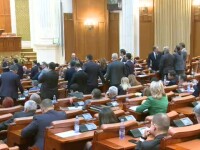 Parlamentarii au depus un proiect de lege pentru acordarea de pensii speciale aleșilor locali