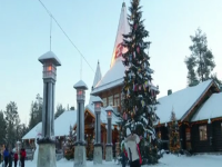 Zeci de români călătoresc în Laponia pentru a-l vizita pe Moș Crăciun