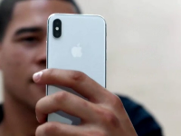 Scandalul telefoanelor ”încetinite” de Apple. Gigantul riscă pagubă de 999 miliarde de dolari