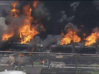 Șase camioane distruse în urma unei explozii într-o rafinărie din Rio de Janeiro