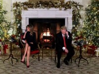Donald şi Melania Trump, în rolul de mesageri ai lui Moş Crăciun