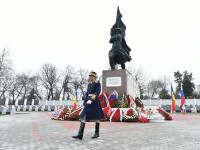 Monumentul Ostasului Sovietic de la Cimitirul Eroilor din Pipera.