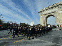Parada militara organizata cu ocazia zilei de 1 Decembrie