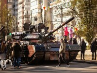 Un tanc s-a defectat la parada de 1 Decembrie de la Galați şi a blocat circulaţia în centrul orașului