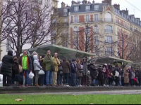 Capitala Franței, paralizată de greva din transporturi. „E o adevărată catastrofă”
