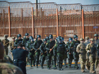 Pentagonul a deschis o anchetă privind trimiterea de militari la frontiera cu Mexicul