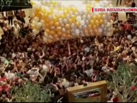 Cinci oameni au ajuns la spital în Australia, după ce s-au călcat în picioare pentru baloane cu surprize