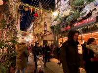 Târgul de Crăciun de la Strasbourg. Magia Sărbătorilor aduce autoritățlor de 50 de ori mai mulți bani decât investesc