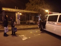 Poliția din Baia Mare a păzit un bărbat mort timp de patru ore, într-o stație de autobuz