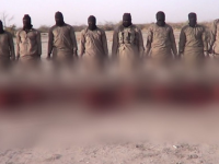 Răzbunarea liderului. ISIS a executat 11 bărbați în ziua de Crăciun și a publicat filmarea