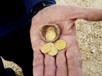 O ''puşculiţă'' veche de 1.200 de ani cu monede de aur, găsită în Israel. Cui ar fi aparținut