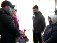 O familie sărmană din Iași a primit în dar o casă, prin proiectul Casa Share