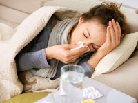 Cum te tratezi acasă dacă ai coronavirus. Greșeala făcută de mulți pacienți